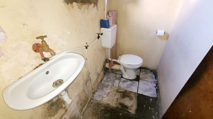 2 Bedroom Property for Sale in Wesbank Western Cape